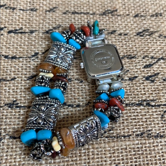 Watch - Picture 2 of 4